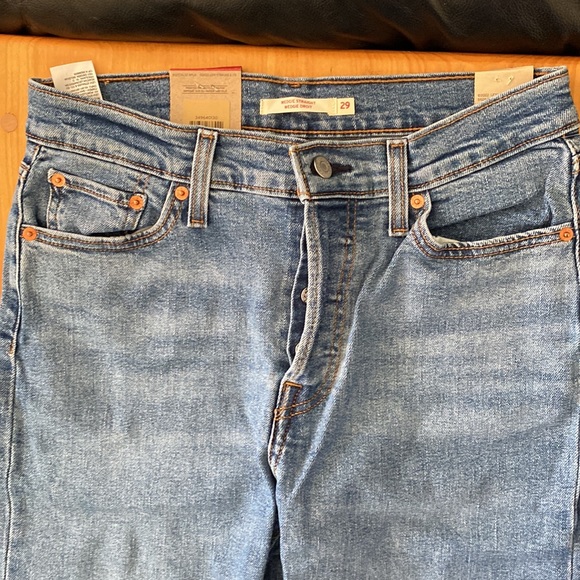 LEVI’S✨ Women’s Wedgie Straight Jeans - Size 29 - Picture 5 of 13